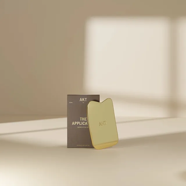 akt-london-the-applicator-gua-sha-applikator-titan image 1